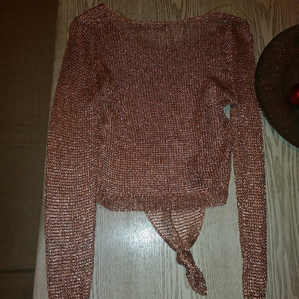 Crop top - Picture 3 of 4